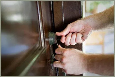 Locksmith Solution Services Bedford, TX 817-357-4960 - 68-44-14