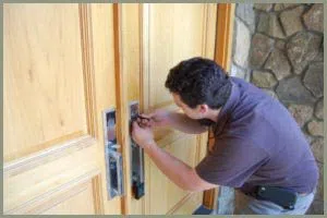 Locksmith Solution Services Bedford, TX 817-357-4960 - 68-44-4