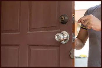 Locksmith Solution Services Bedford, TX 817-357-4960 Locksmith Solution Services Bedford, TX 817-357-4960
